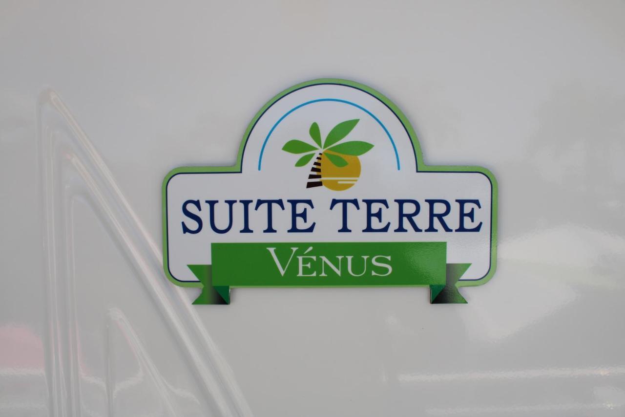 Majesty Palm Hotel Saint-Francois  Exterior photo